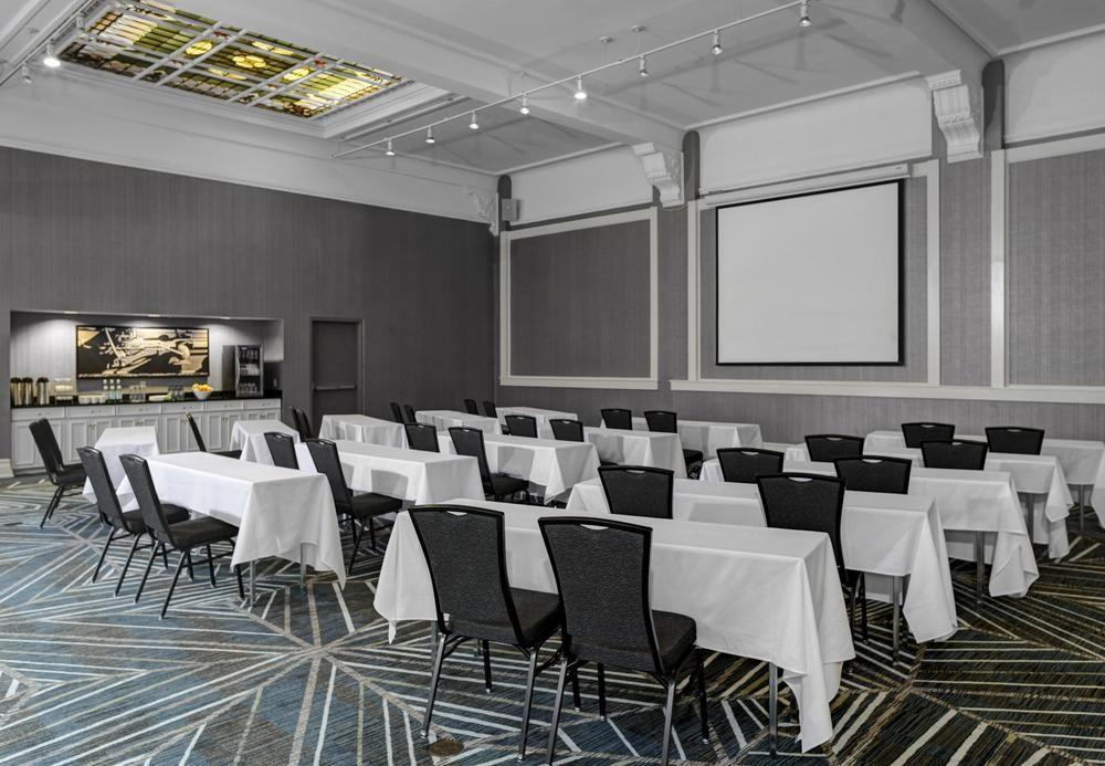 Residence Inn By Marriott Cleveland Downtown Εξωτερικό φωτογραφία